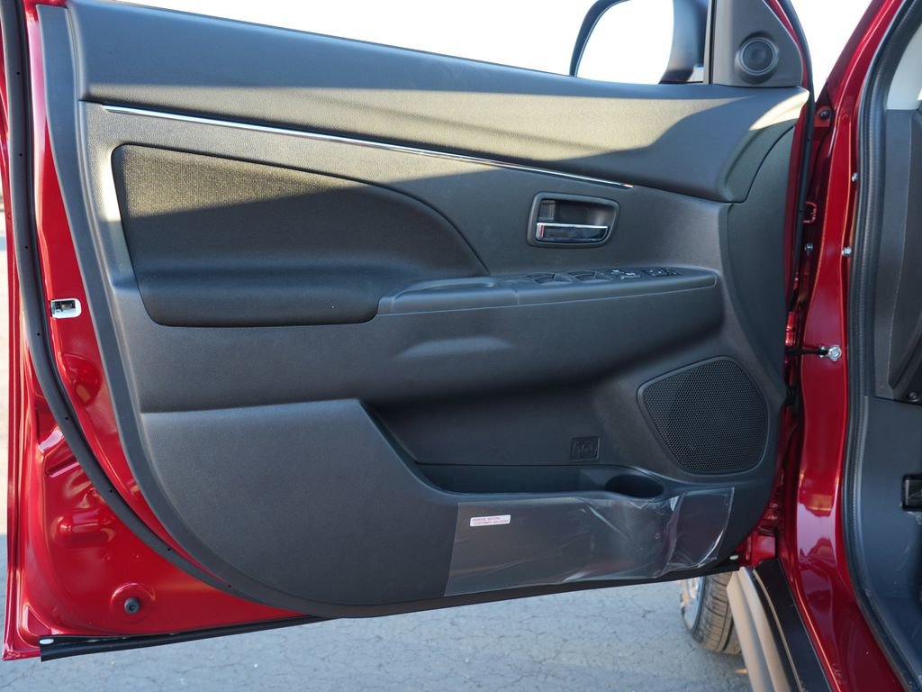 New 2026 Mitsubishi Outlander Sport ES image 14