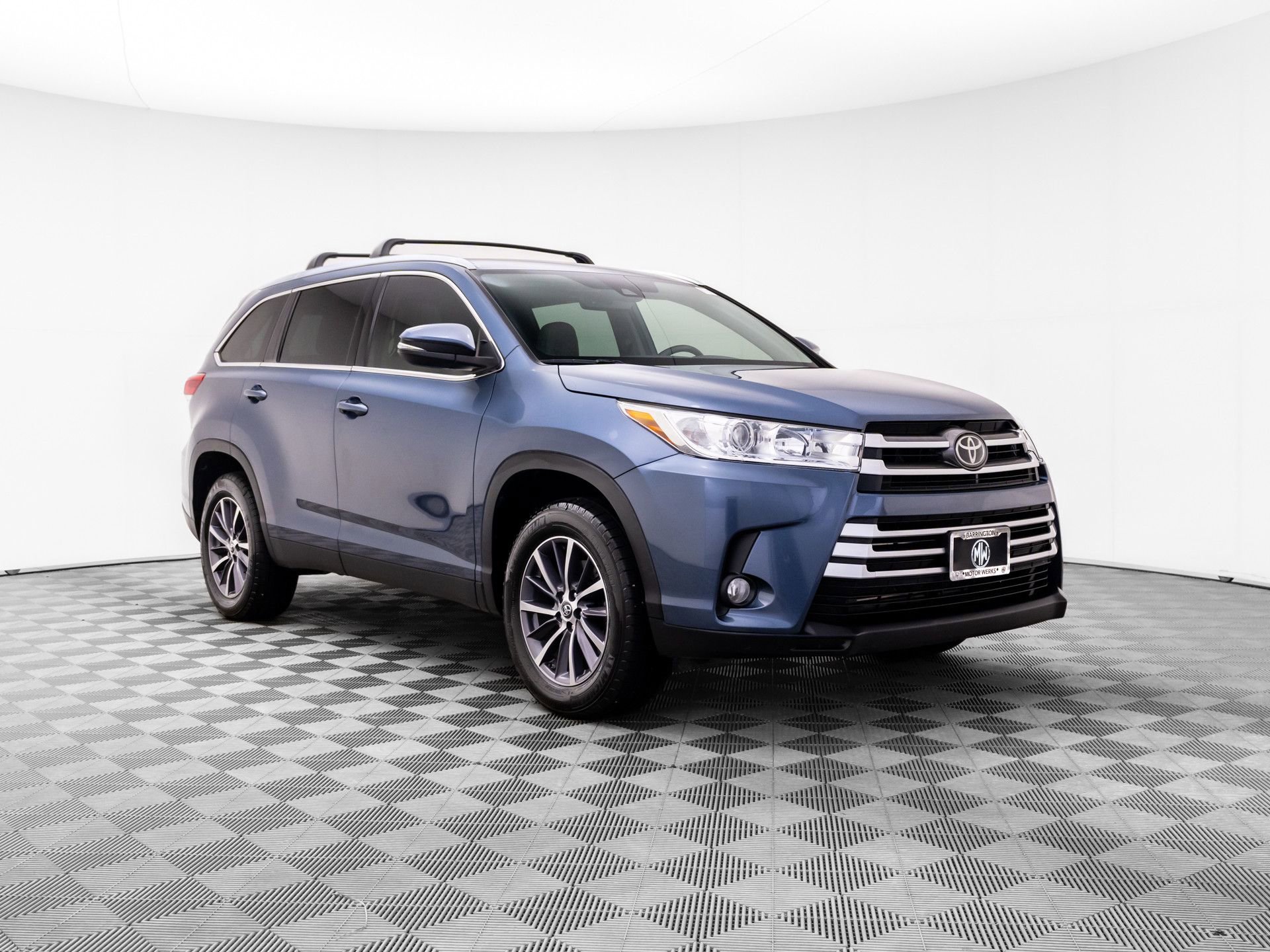 Used 2019 Toyota Highlander XLE image 7