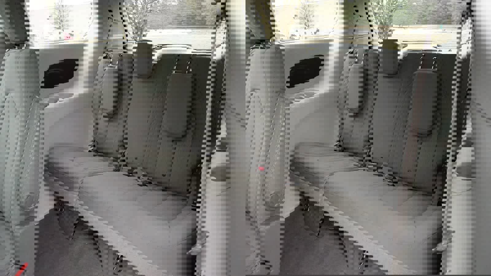 Used 2019 Chrysler Pacifica Touring Plus w/ Advanced Safetytec Group image 15