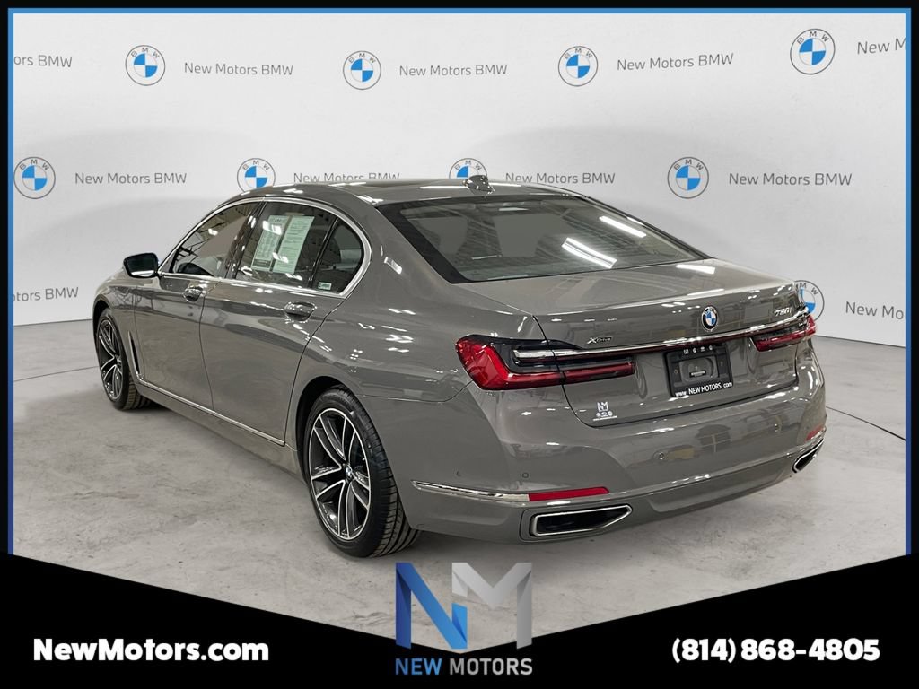 Used 2022 BMW 750Li xDrive AWD/4WD image 3