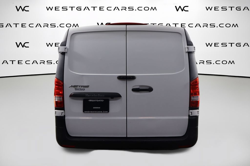 Used 2018 Mercedes-Benz Metris image 4