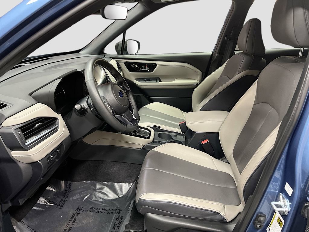 Used 2025 Subaru Forester Limited AWD/4WD image 22