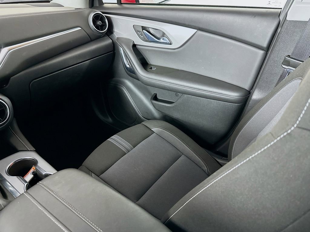 Used 2023 Chevrolet Blazer LT image 29