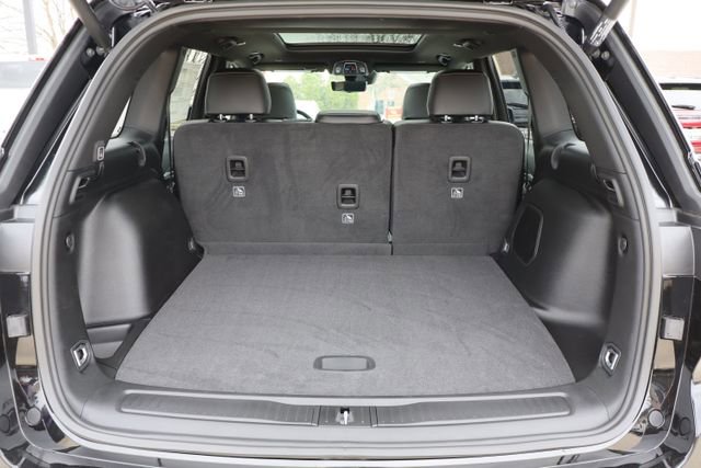 New 2026 Jeep Grand Cherokee Limited image 36