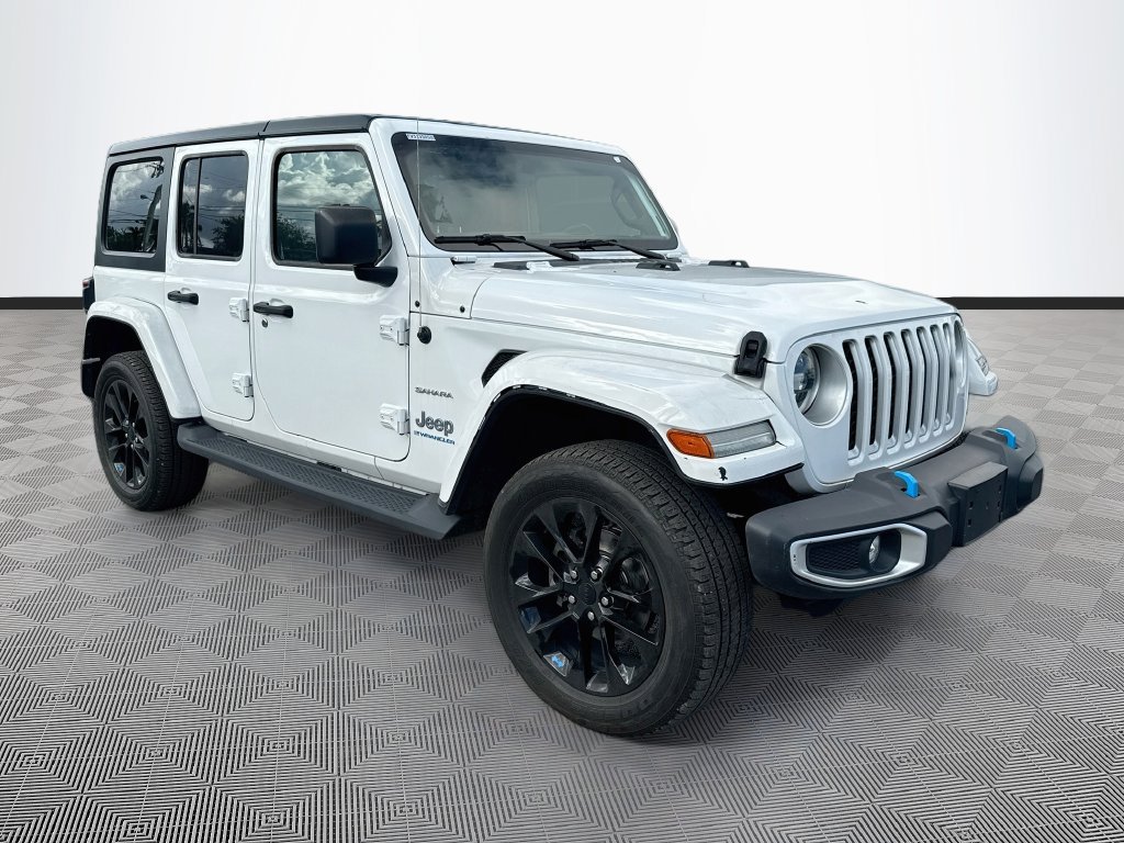 Certified 2023 Jeep Wrangler Unlimited Sahara w/ Cold Weather Group AWD/4WD image 4