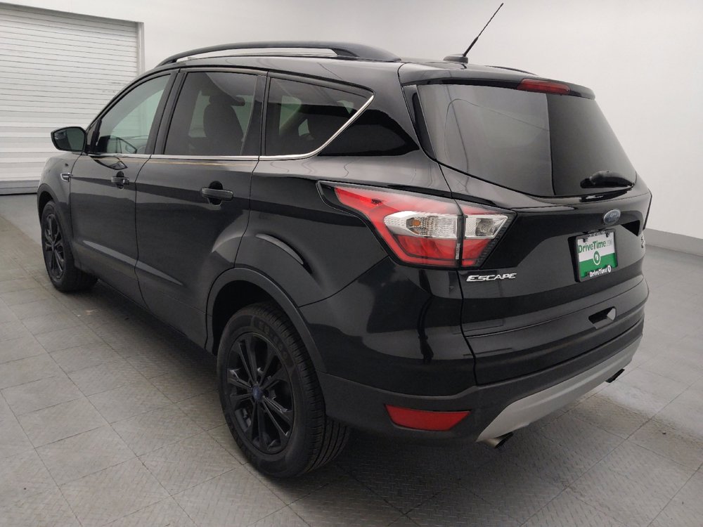 Used 2018 Ford Escape SE FWD image 5