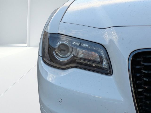 Used 2019 Chrysler 300 S w/ 300S Premium Group 2 image 8
