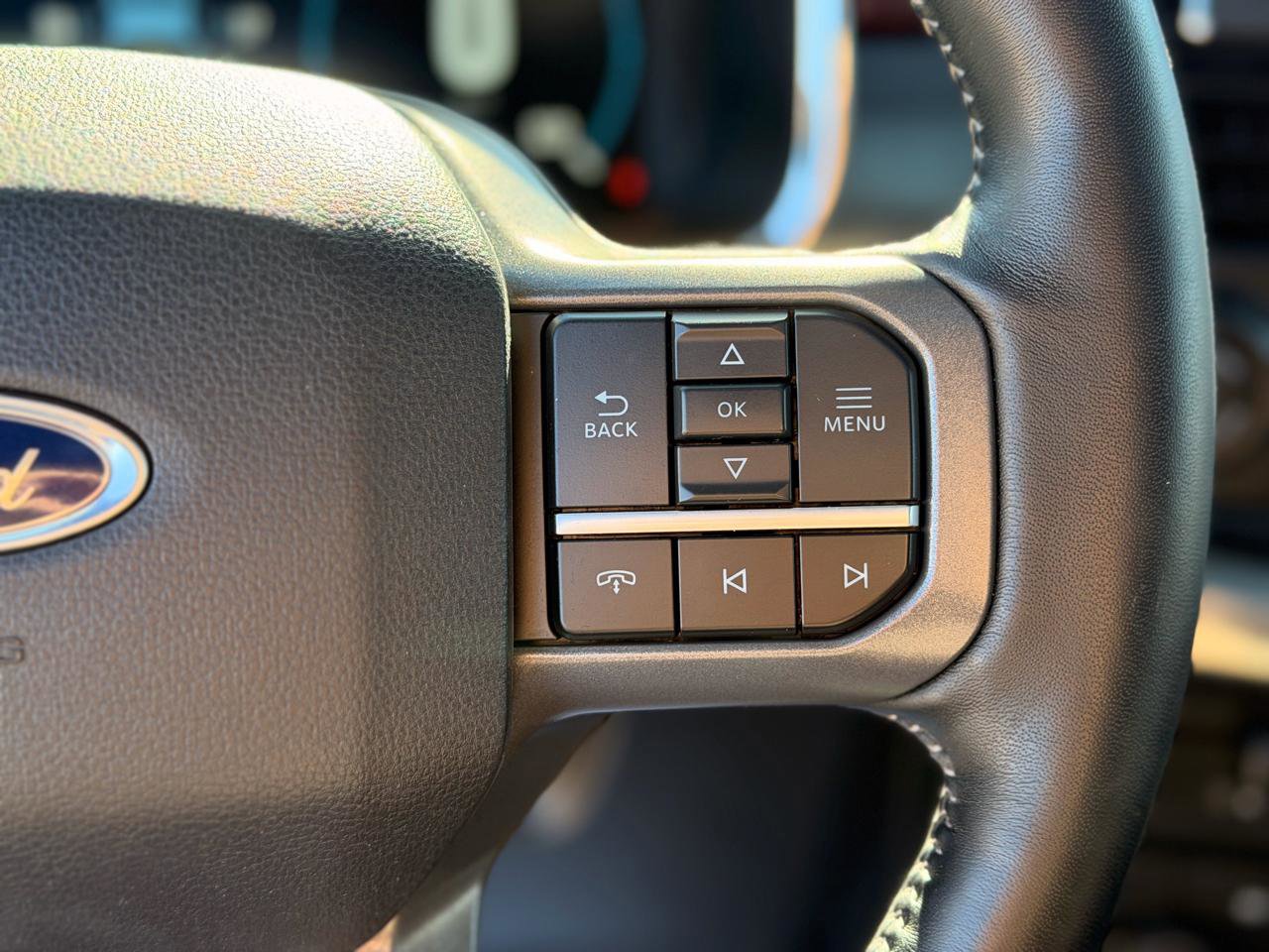 Used 2023 Ford F150 Lariat w/ Equipment Group 502A High image 15