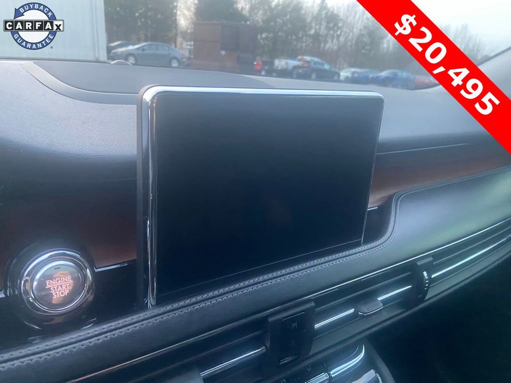 Used 2020 Lincoln Corsair Reserve image 17