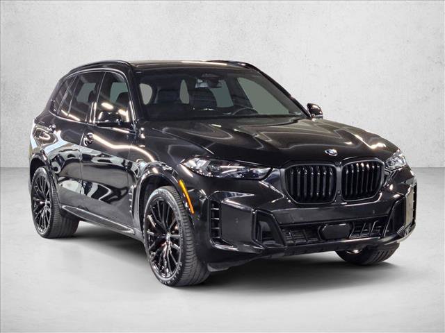 Certified 2025 BMW X5 sDrive40i w/ M Sport Package RWD image 3