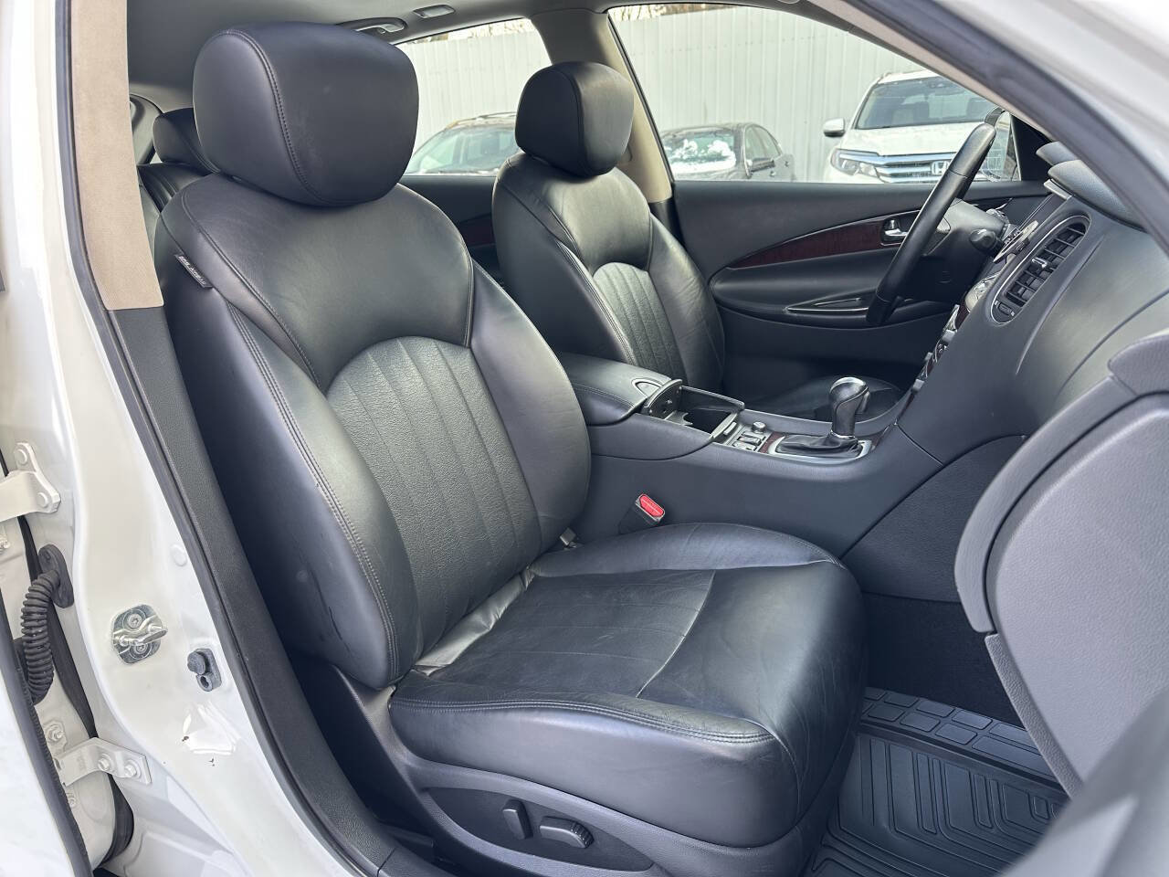 Used 2017 INFINITI QX50 Journey w/ Premium Package AWD/4WD image 40