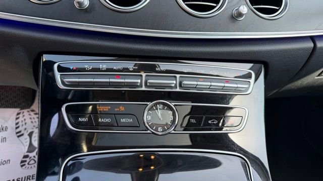 Used 2017 Mercedes-Benz E 300 image 3