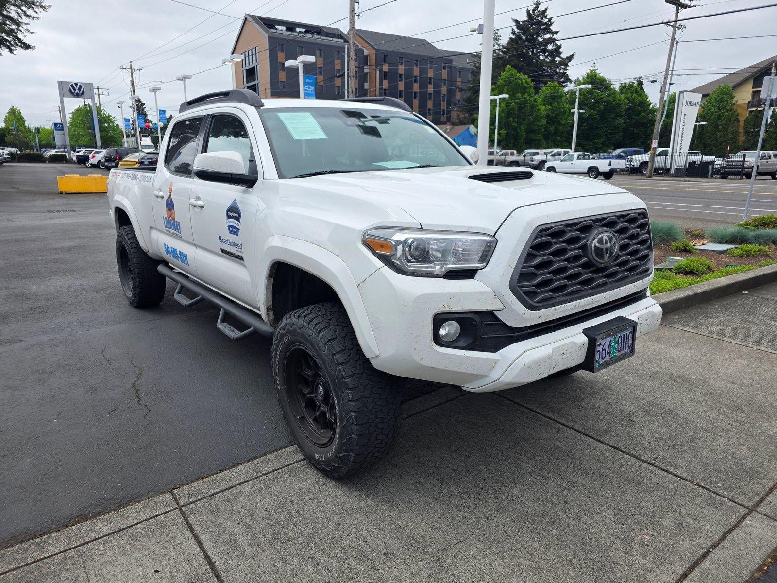 Used 2021 Toyota Tacoma TRD Sport AWD/4WD image 1