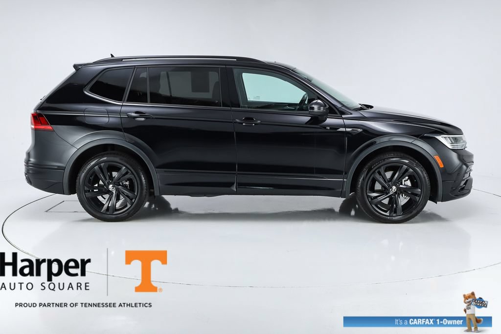 Used 2024 Volkswagen Tiguan SE R-Line FWD image 48