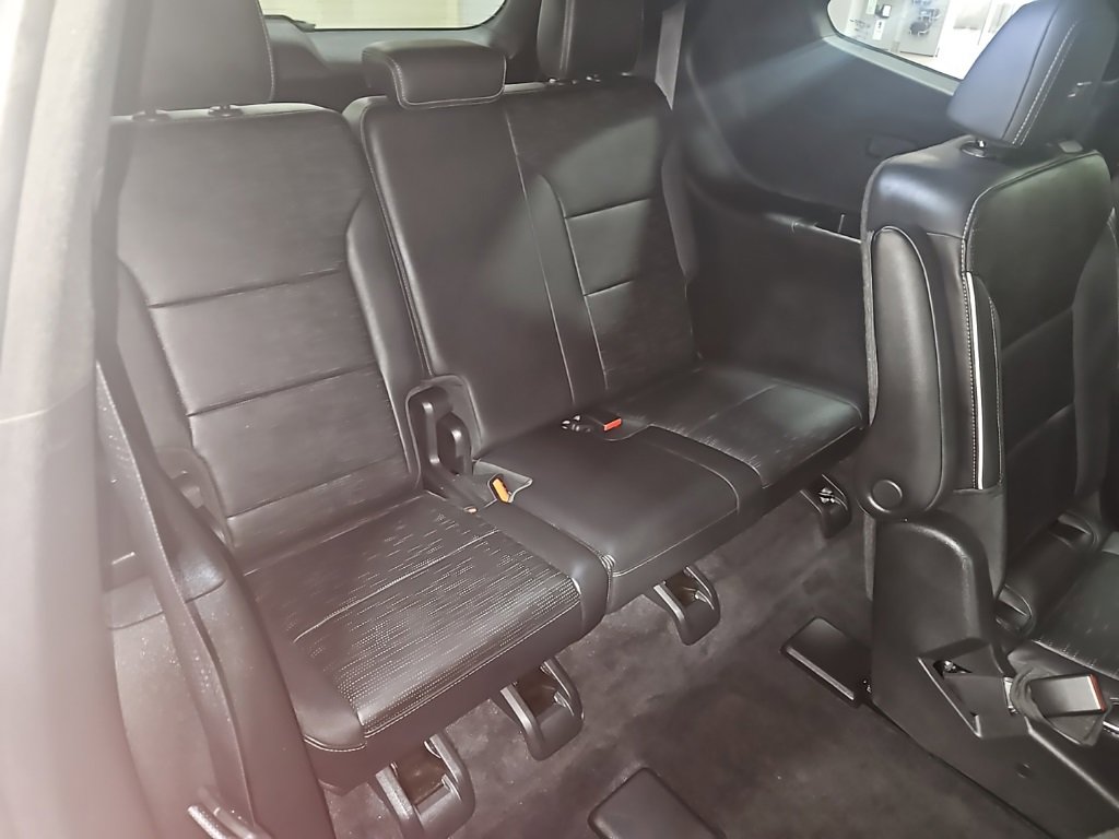 Certified 2025 Buick Enclave Sport Touring image 29