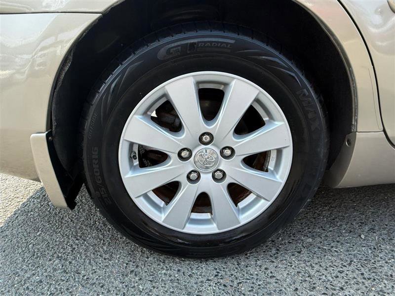 Used 2009 Toyota Camry XLE FWD image 14