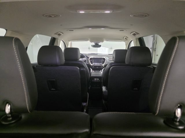 Certified 2023 GMC Acadia Denali w/ Denali Technology Package AWD/4WD image 10