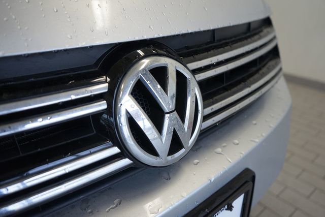 Used 2017 Volkswagen Tiguan Wolfsburg Edition image 19