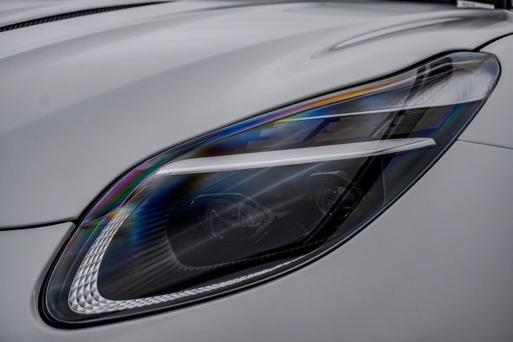 Used 2024 Aston Martin DB12 Coupe RWD image 6