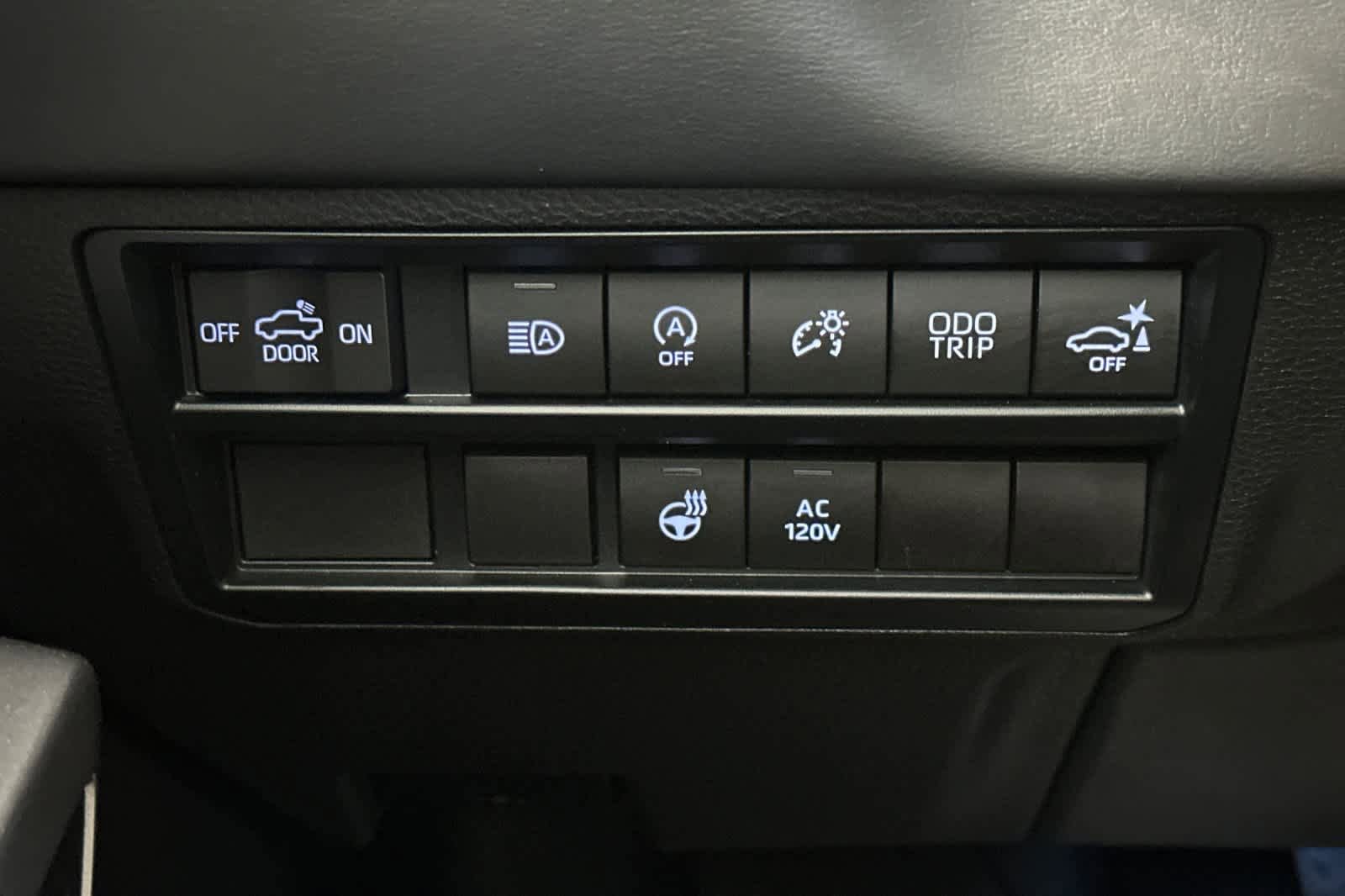 Used 2023 Toyota Tundra Platinum AWD/4WD image 29