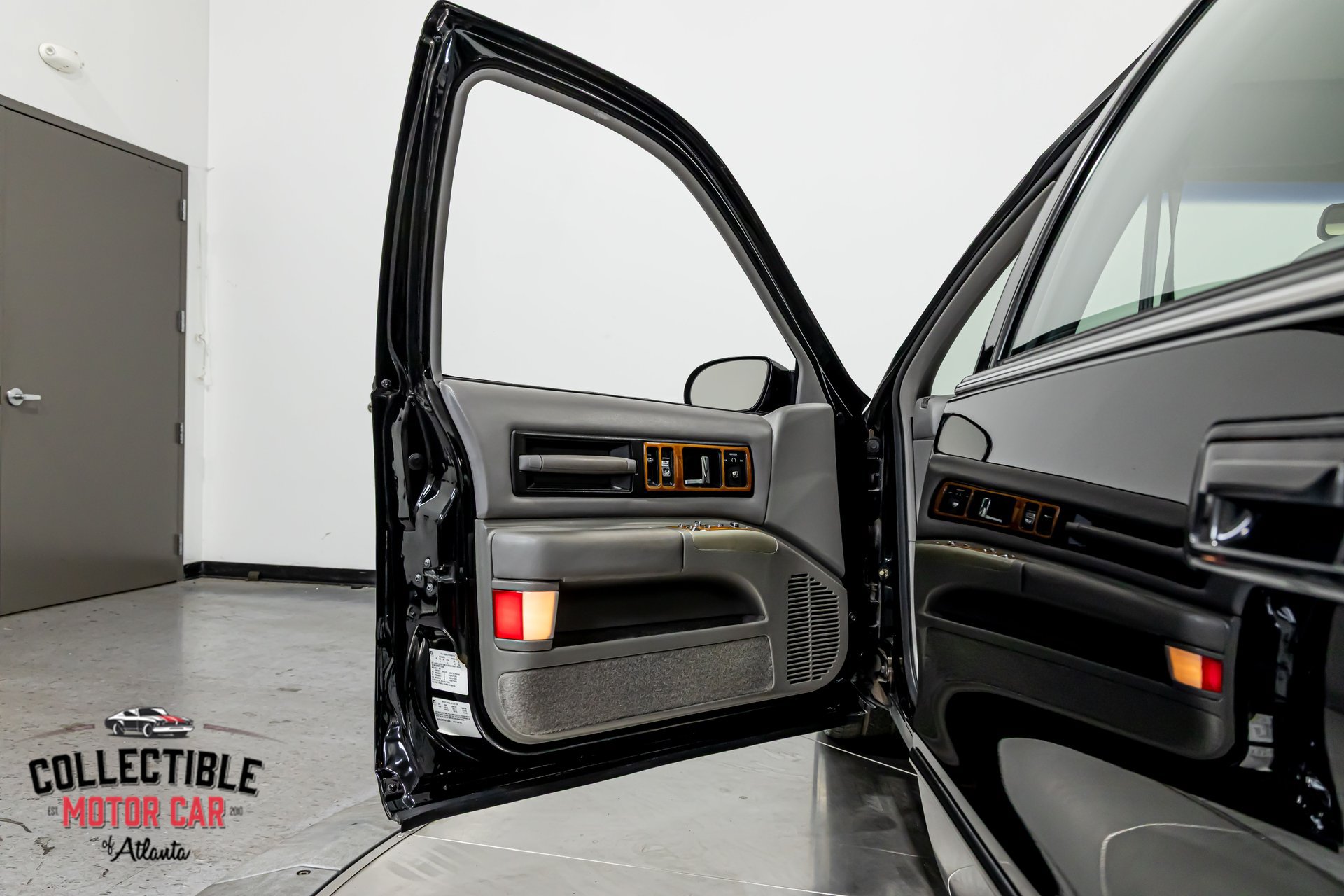 Used 1996 Chevrolet Impala SS RWD image 62