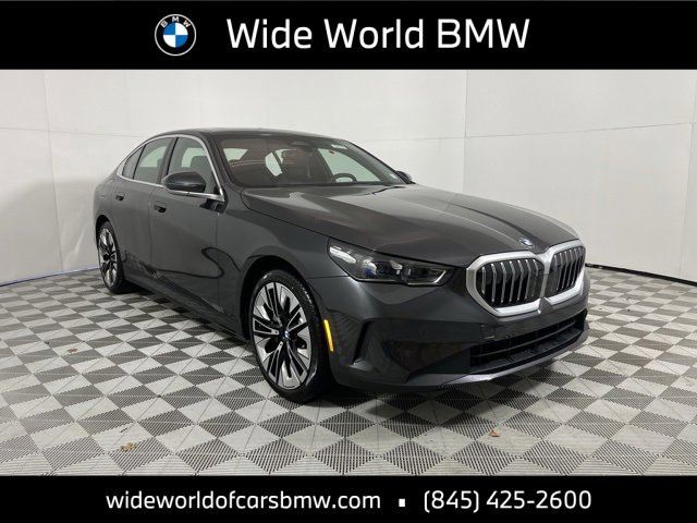 Used 2025 BMW 530i xDrive w/ Premium Package