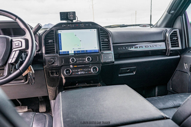 Used 2022 Ford F550 4x4 Crew Cab Super Duty image 39