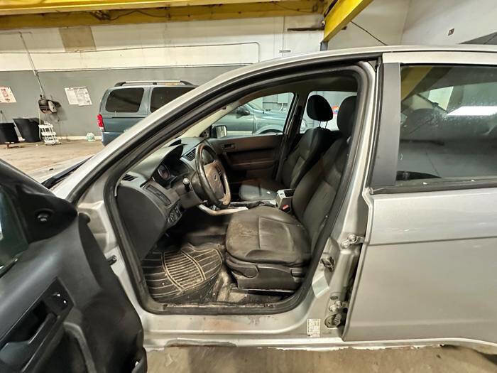Used 2009 Ford Focus SE FWD image 20