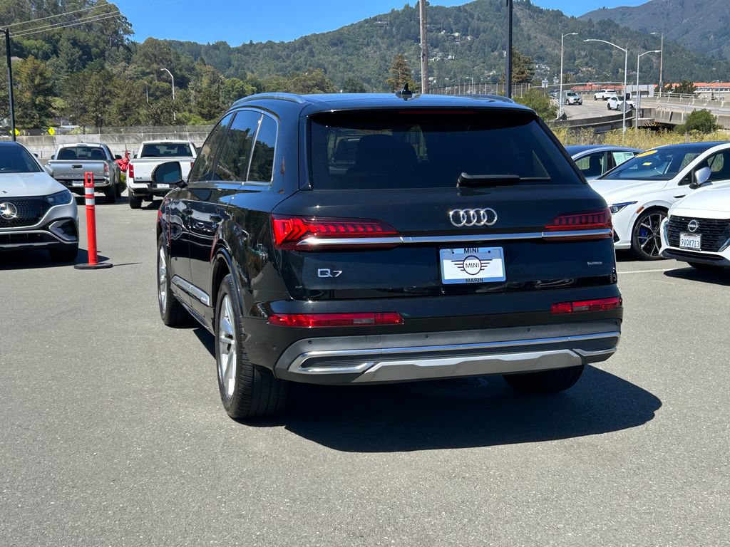 Used 2022 Audi Q7 3.0T Premium Plus AWD/4WD image 3
