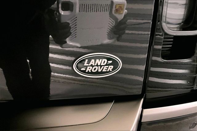Certified 2022 Land Rover Defender 110 X AWD/4WD image 32