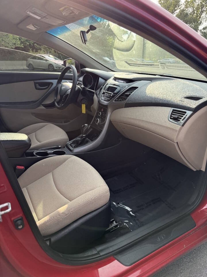 Used 2016 Hyundai Elantra SE FWD image 16