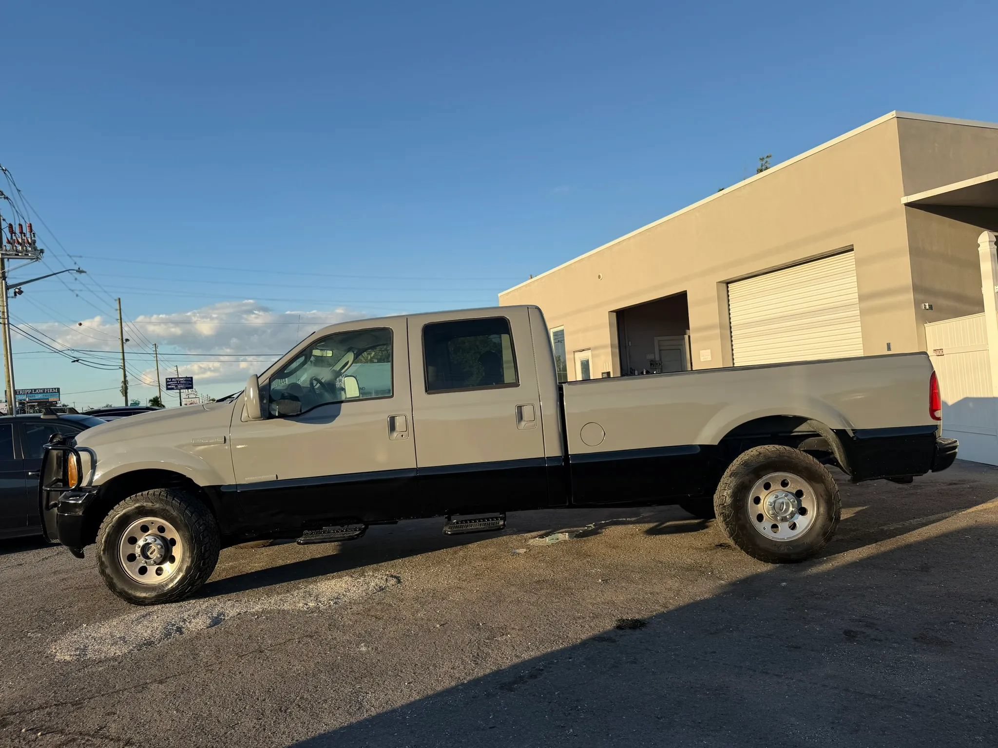 Used 2007 Ford F250 XL AWD/4WD image 2