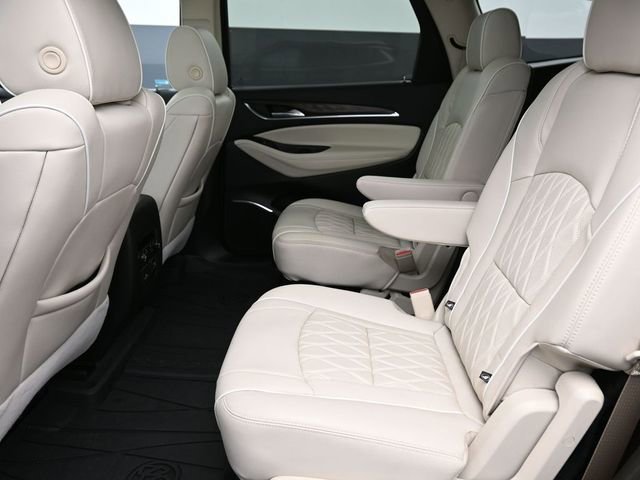 Used 2023 Buick Enclave Avenir w/ Avenir Technology Package image 11