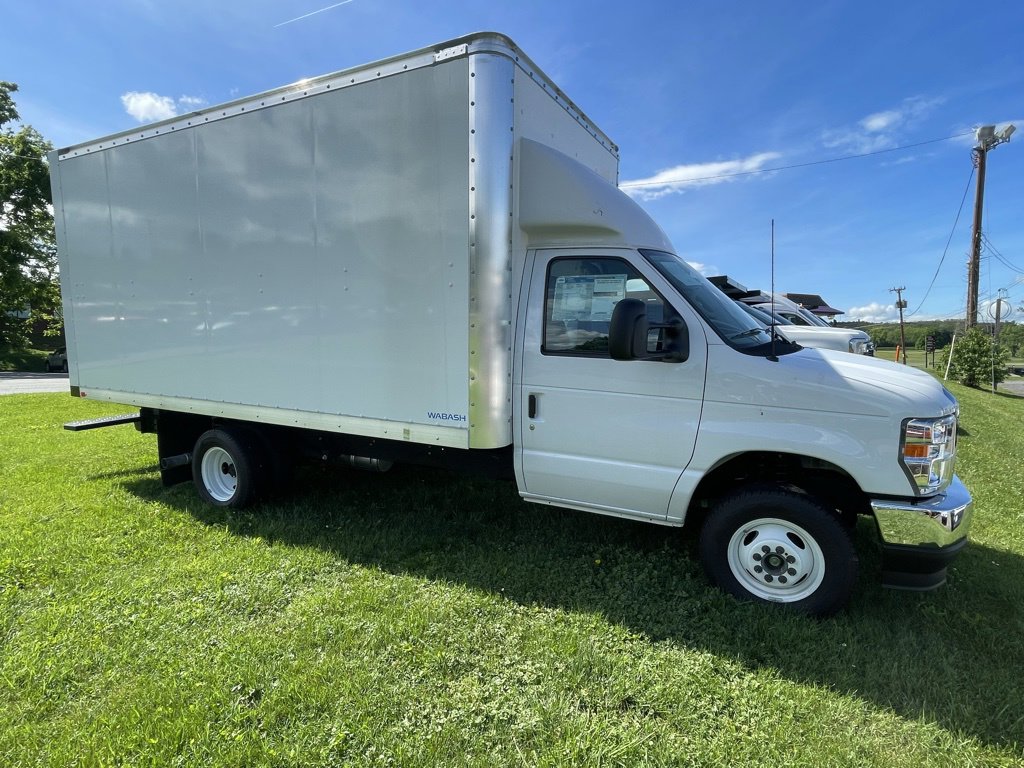 New 2024 Ford E-450 and Econoline 450 Super Duty w/ Power Windows & Locks Group image 35