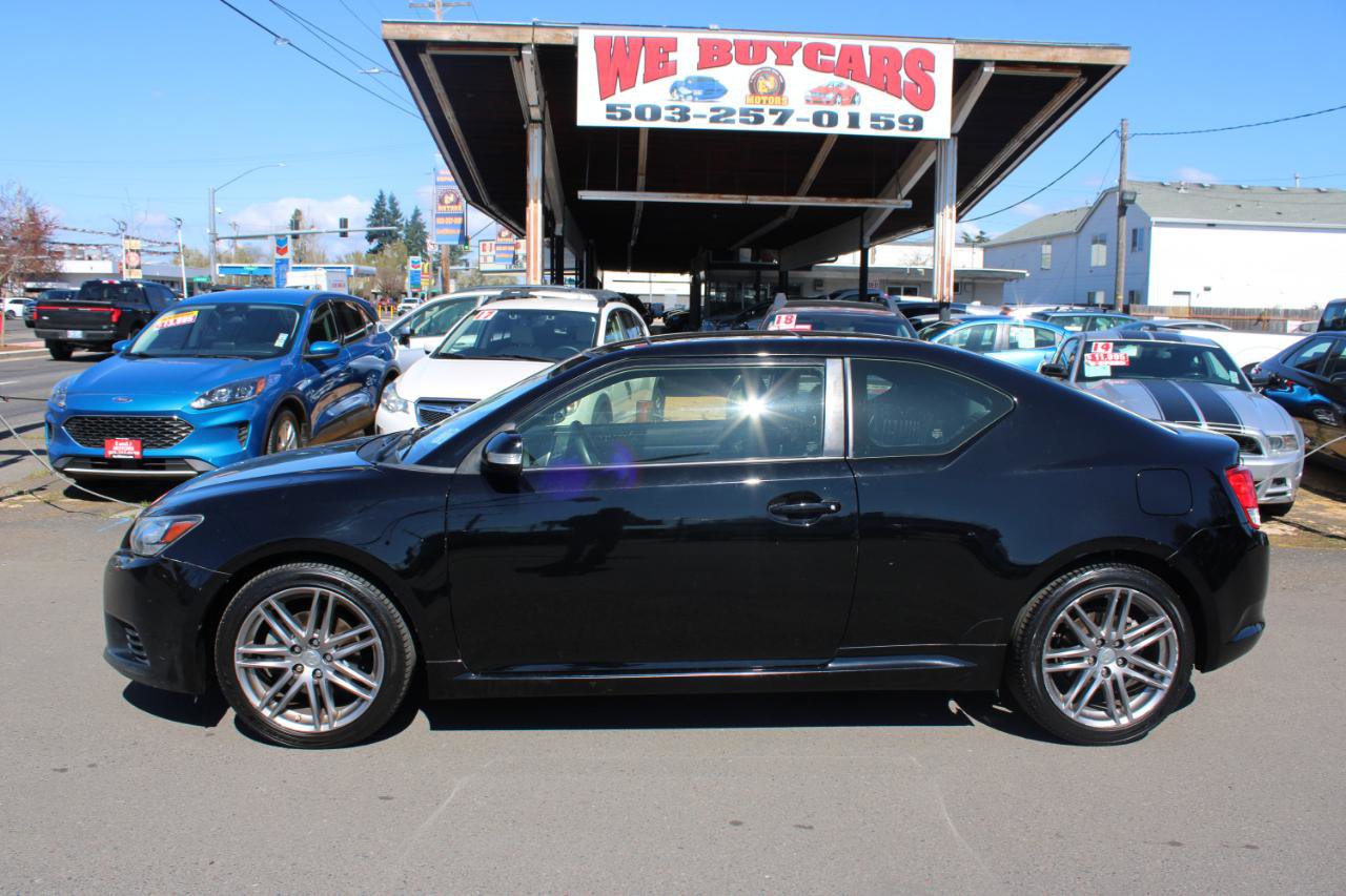 Used 2013 Scion tC image 3