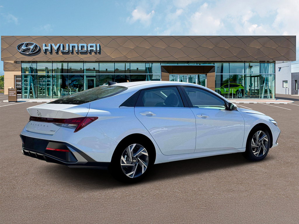 New 2026 Hyundai Elantra Limited FWD image 7