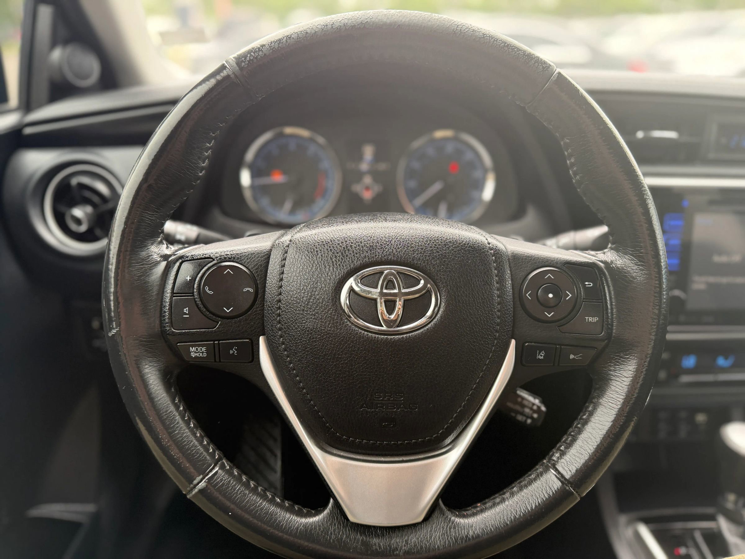 Used 2017 Toyota Corolla XSE w/ Carpet Mat Package (TMS) FWD image 20
