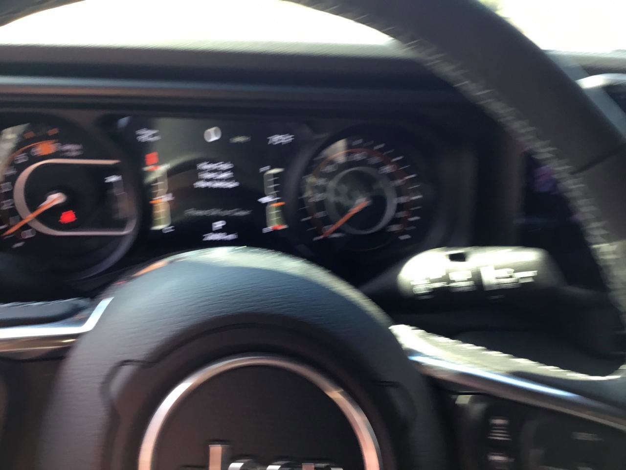 Used 2025 Jeep Wrangler Unlimited Sahara AWD/4WD image 15