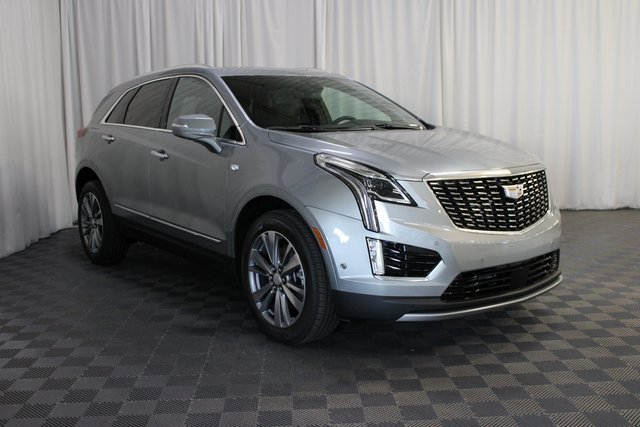 New 2025 Cadillac XT5 Premium Luxury w/ Technology Package