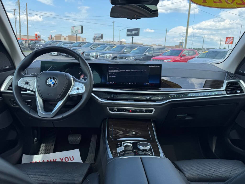 Used 2024 BMW X7 xDrive40i image 38