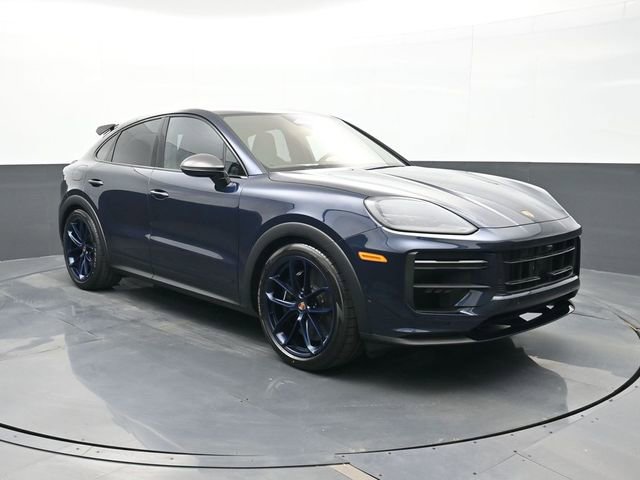 New 2026 Porsche Cayenne Turbo GT image 25