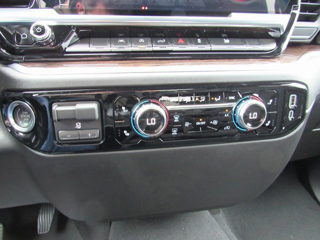 New 2026 GMC Sierra 1500 SLE image 20