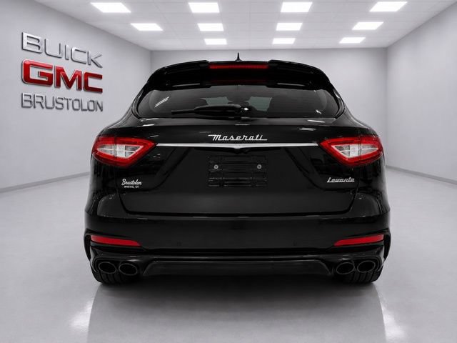 Used 2019 Maserati Levante Trofeo AWD/4WD image 12