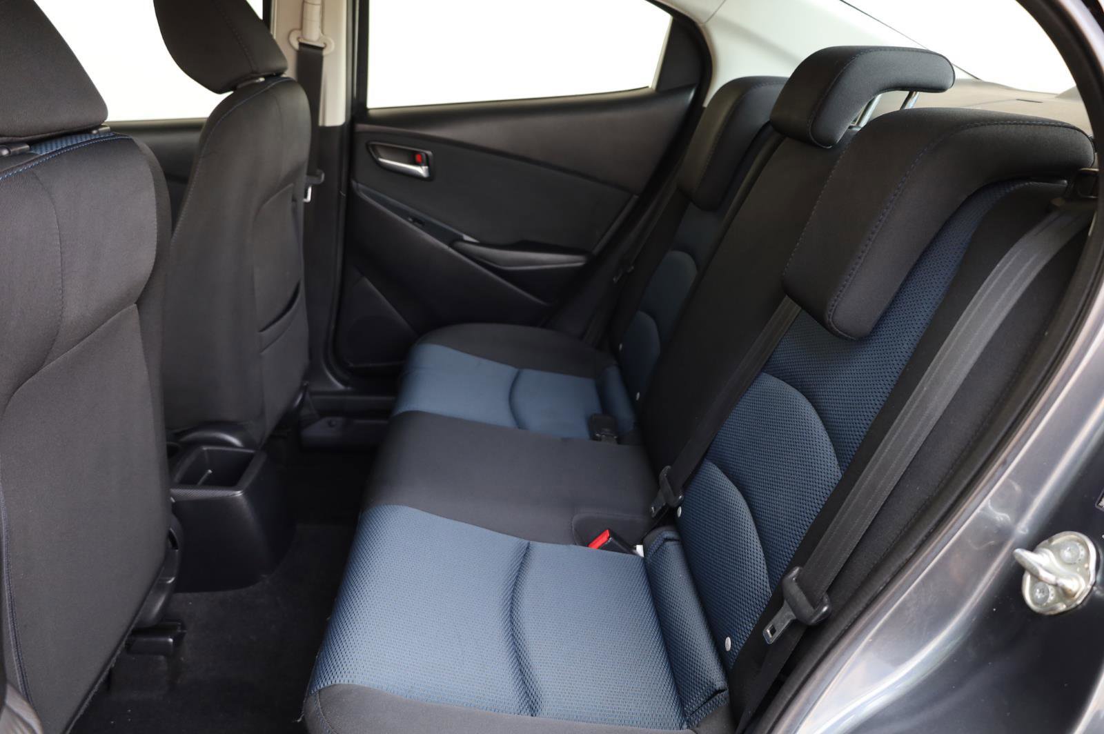Used 2018 Toyota Yaris iA FWD image 17