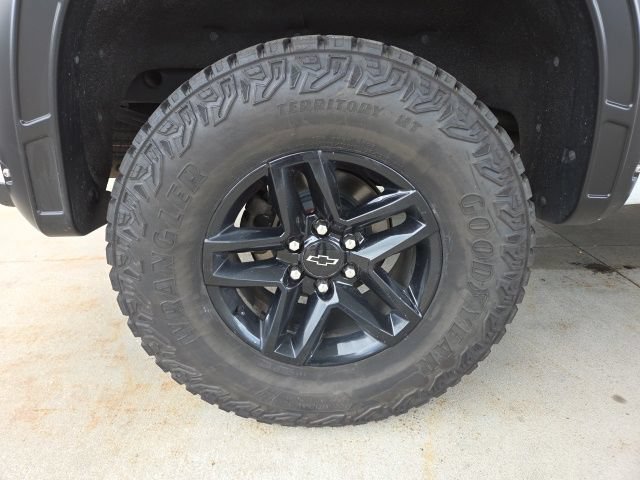 Used 2019 Chevrolet Silverado 1500 Custom Trail Boss w/ Custom Convenience Package AWD/4WD image 68