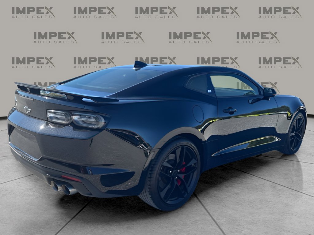 Used 2023 Chevrolet Camaro SS RWD image 5