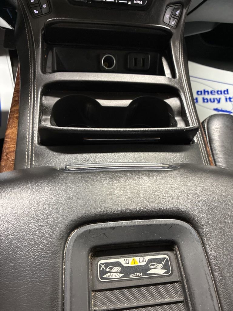 Used 2016 Chevrolet Suburban LTZ image 22