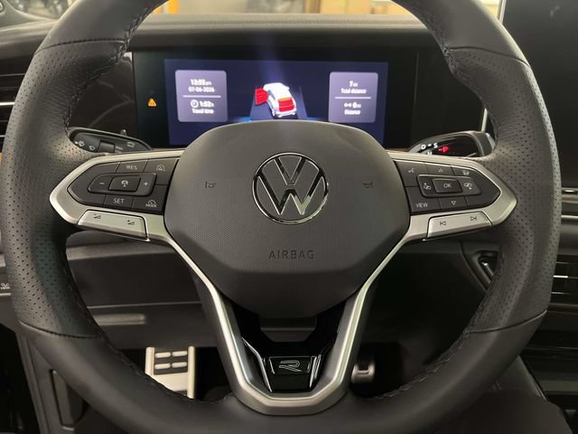 New 2026 Volkswagen Tiguan SEL R-Line AWD/4WD image 16