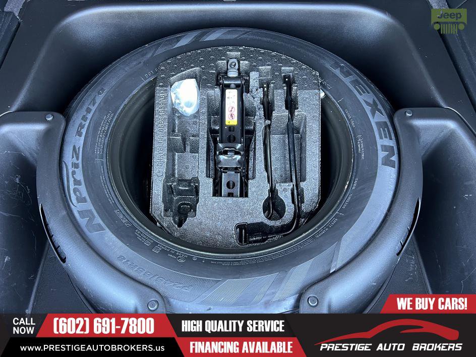 Used 2021 Jeep Grand Cherokee Limited w/ Trailer Tow Group IV image 57