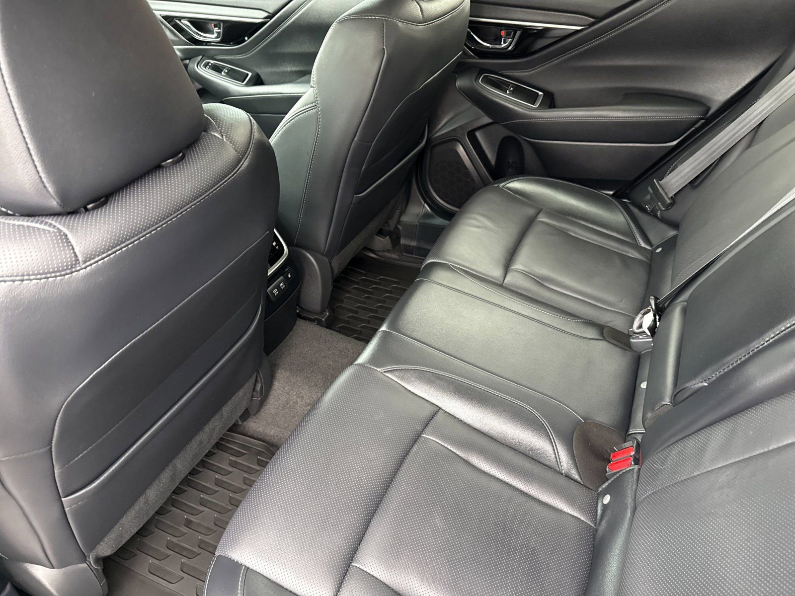 Used 2021 Subaru Outback Limited XT image 13